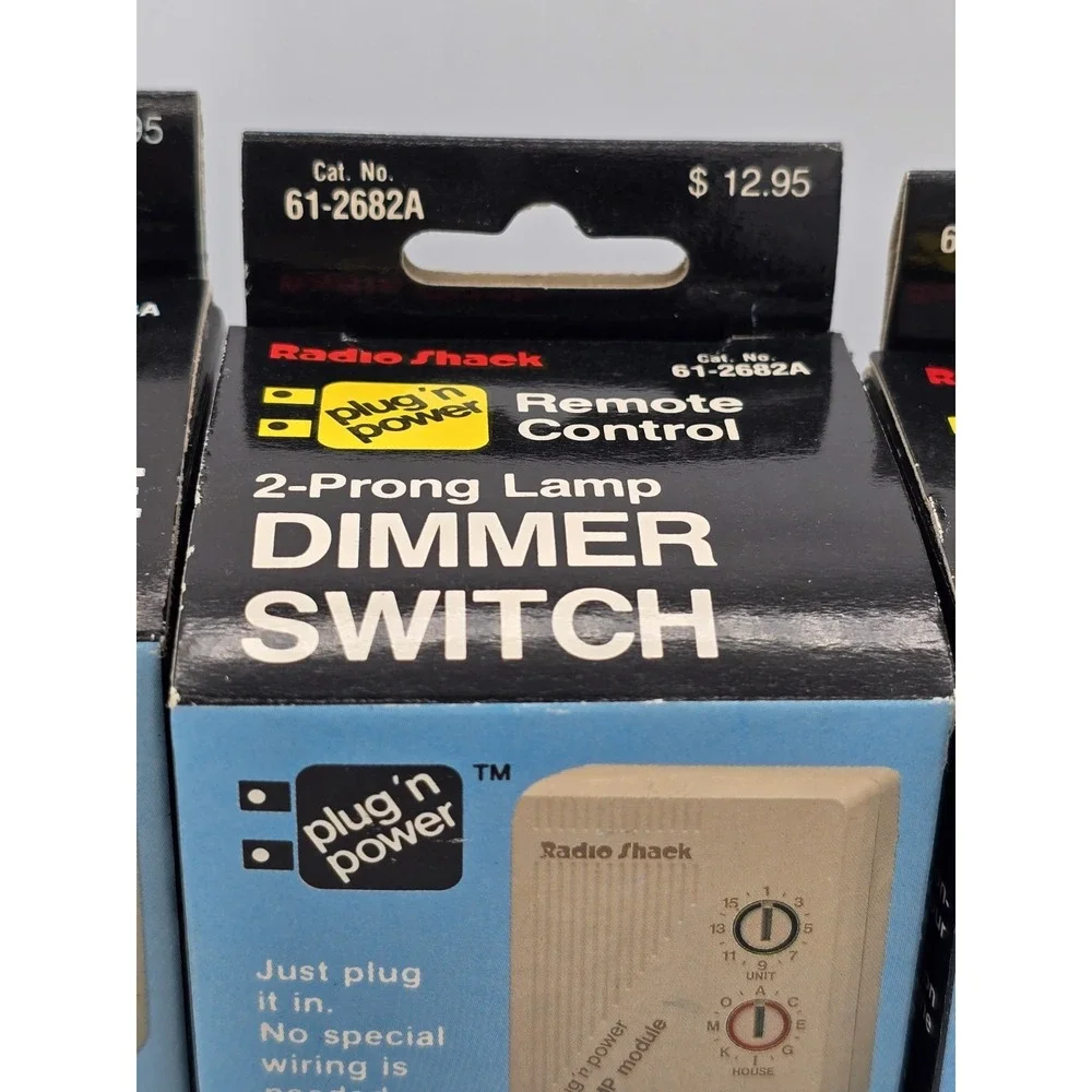4 Lot Radio‎ Shack Plug 'n Power 3-Prong, 2 Prong Appliance Switch, & 2 Dimmer